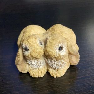 Bunnies figurine
